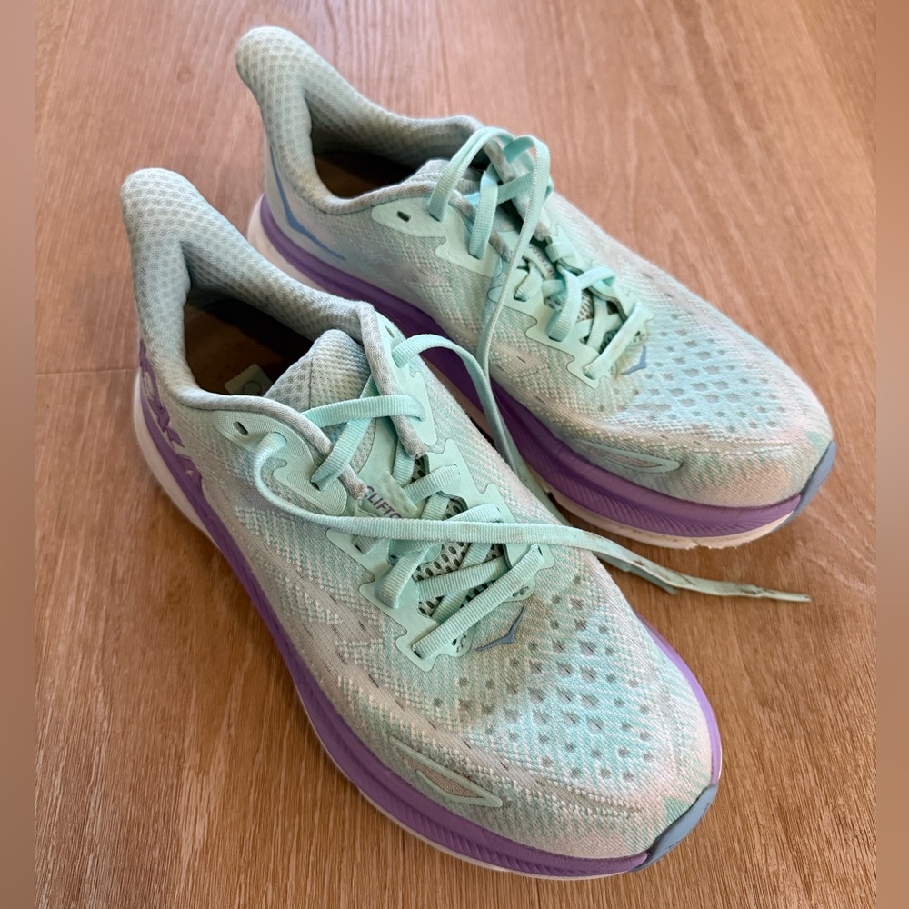 Clifton 9 purple and mint blue Hokas